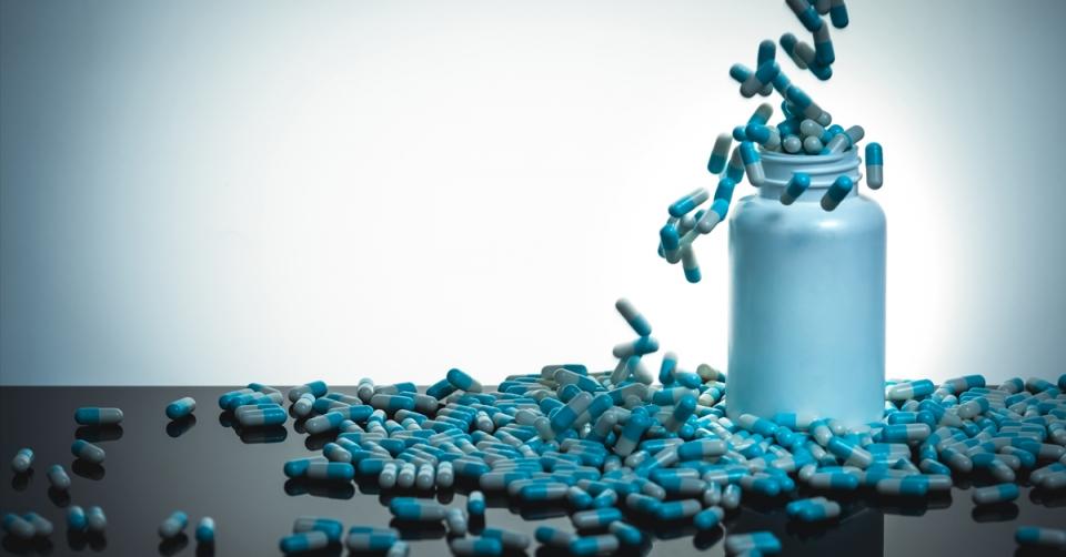 Antibiotics raise risk of heart disease and stroke image 